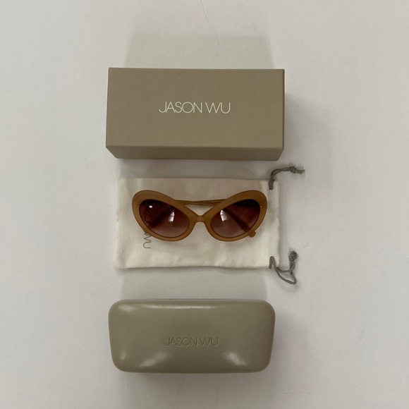 Jason Wu Accessories - Jason Wu Felia Nude Cateye Sunglasses